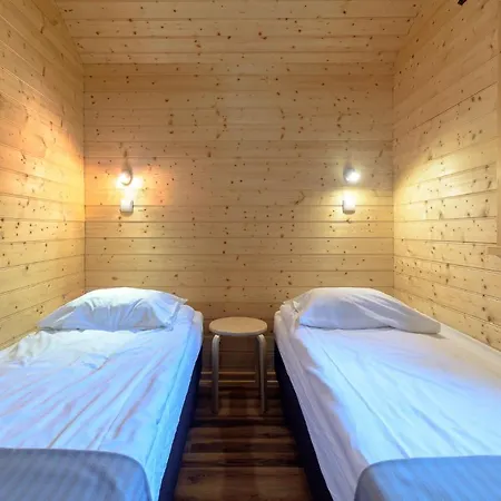 Polwysep Lipa بيت للعطل *