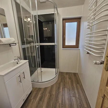 Polwysep Lipa 別荘